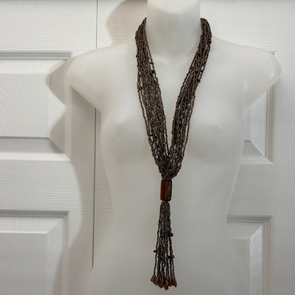 ❤️3 for $15!❤️ 
Vintage Chic Multi-Strand Brown Necklace